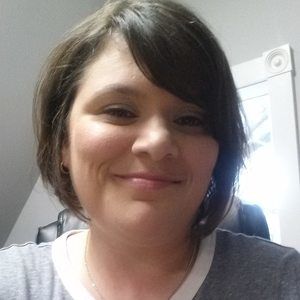 Meet your Posher, Leanna